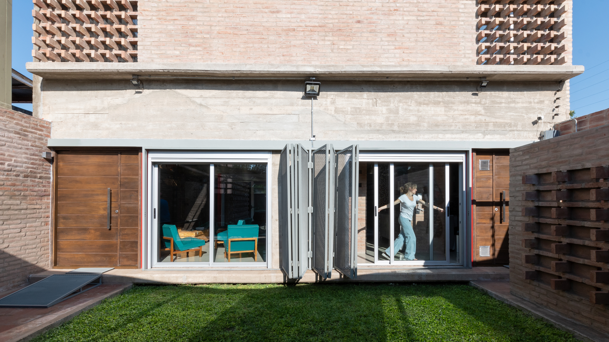 Casa Carmela / Fae + NOMADA-22