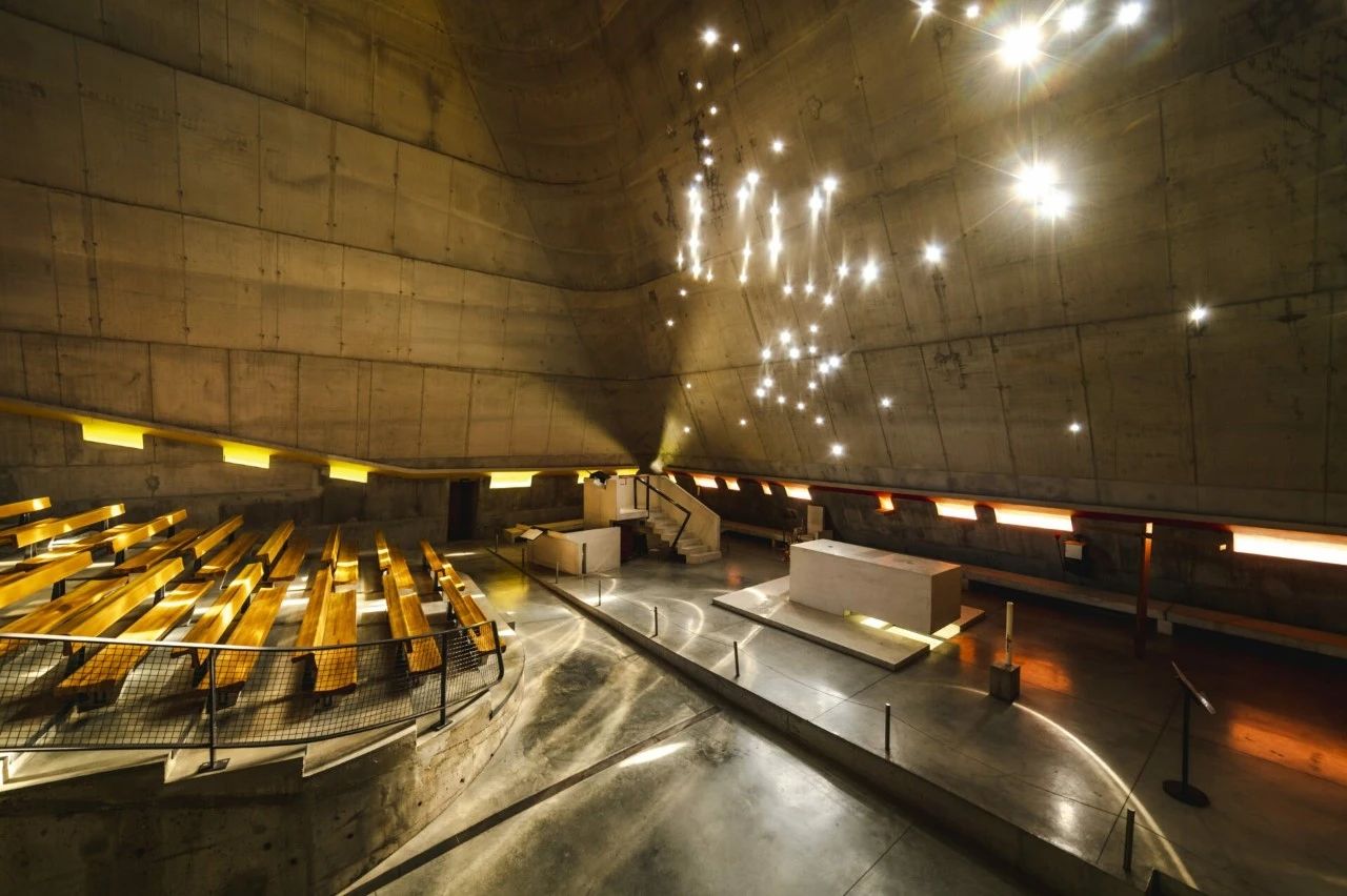 菲尔米尼教堂丨法国丨勒·柯布西耶-21