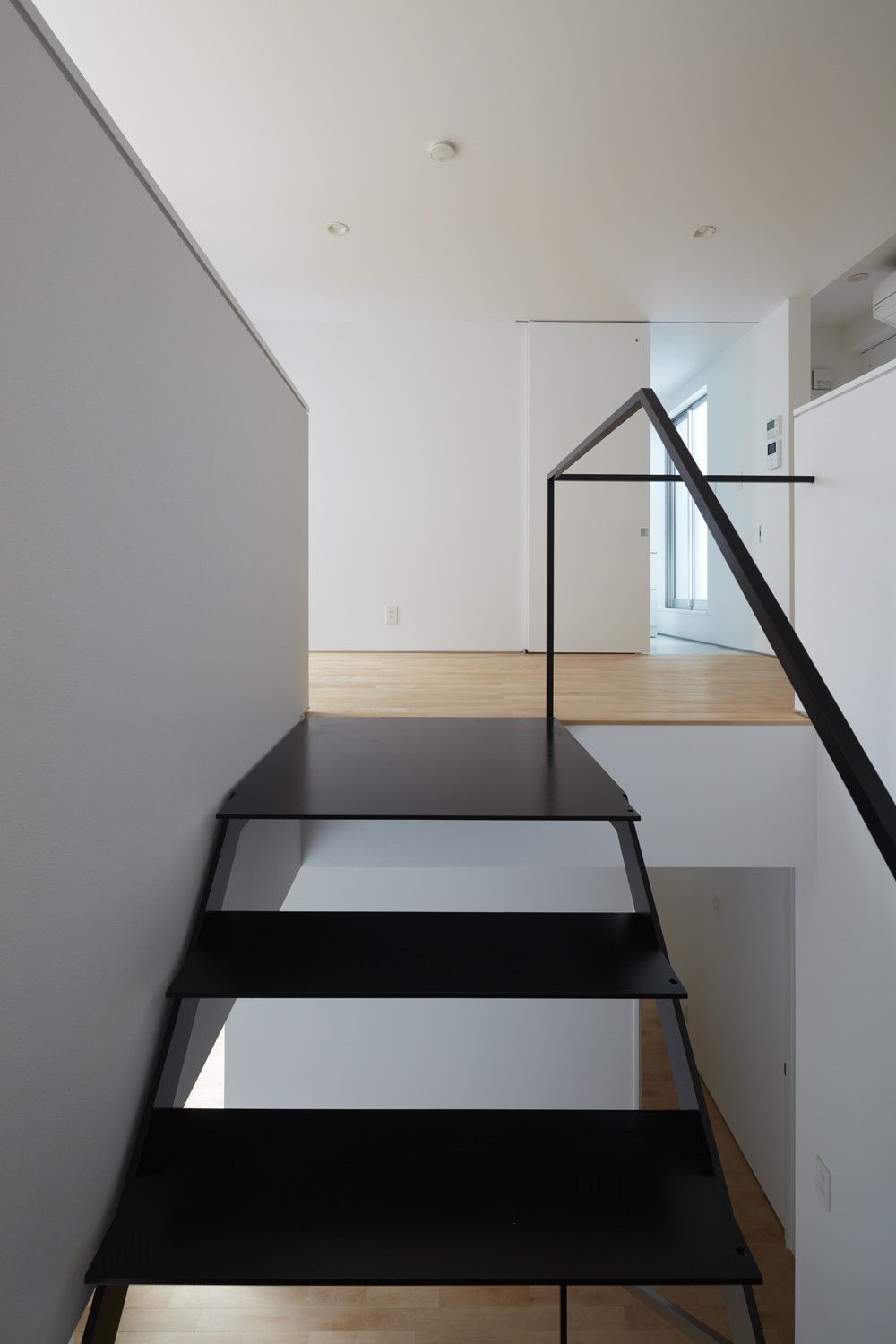 日本 OJI House，融入环境的私人住宅-26