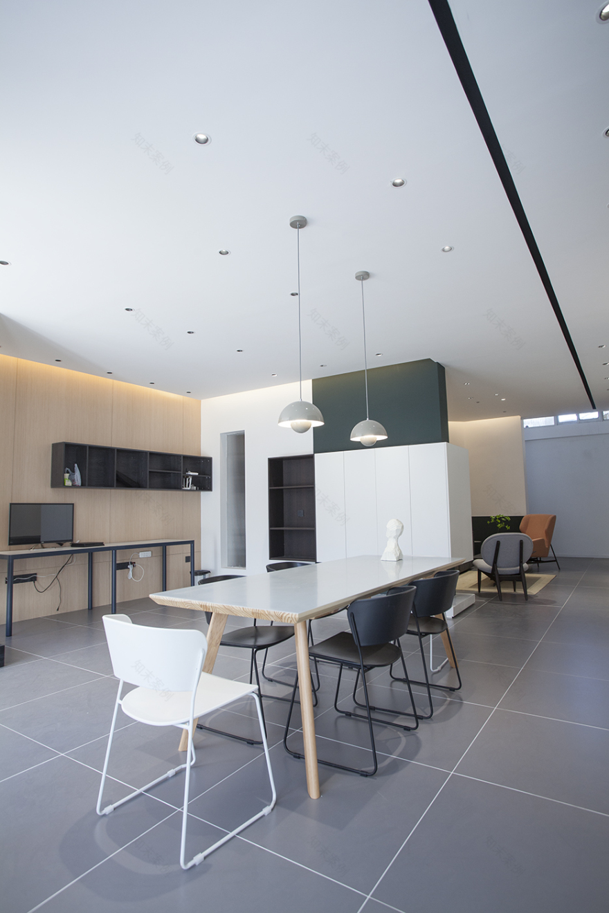 老门头房改造的工作室丨具象空间设计-13