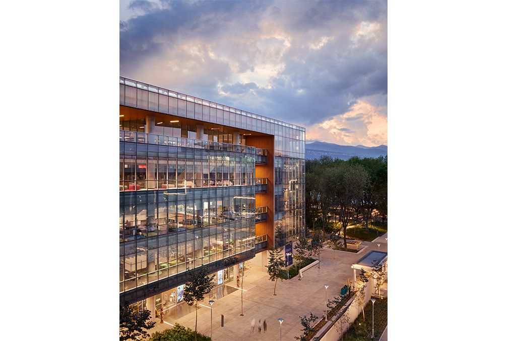 墨西哥城伊比利亚美洲科技大学分校

注：ITESM 一般指墨西哥伊比利亚美洲科技大学（Instituto Tecnológico y de Estudios Superiores de Monterrey），根据具体内容可能会有差异，若有更准确信息可进一步校正 -9