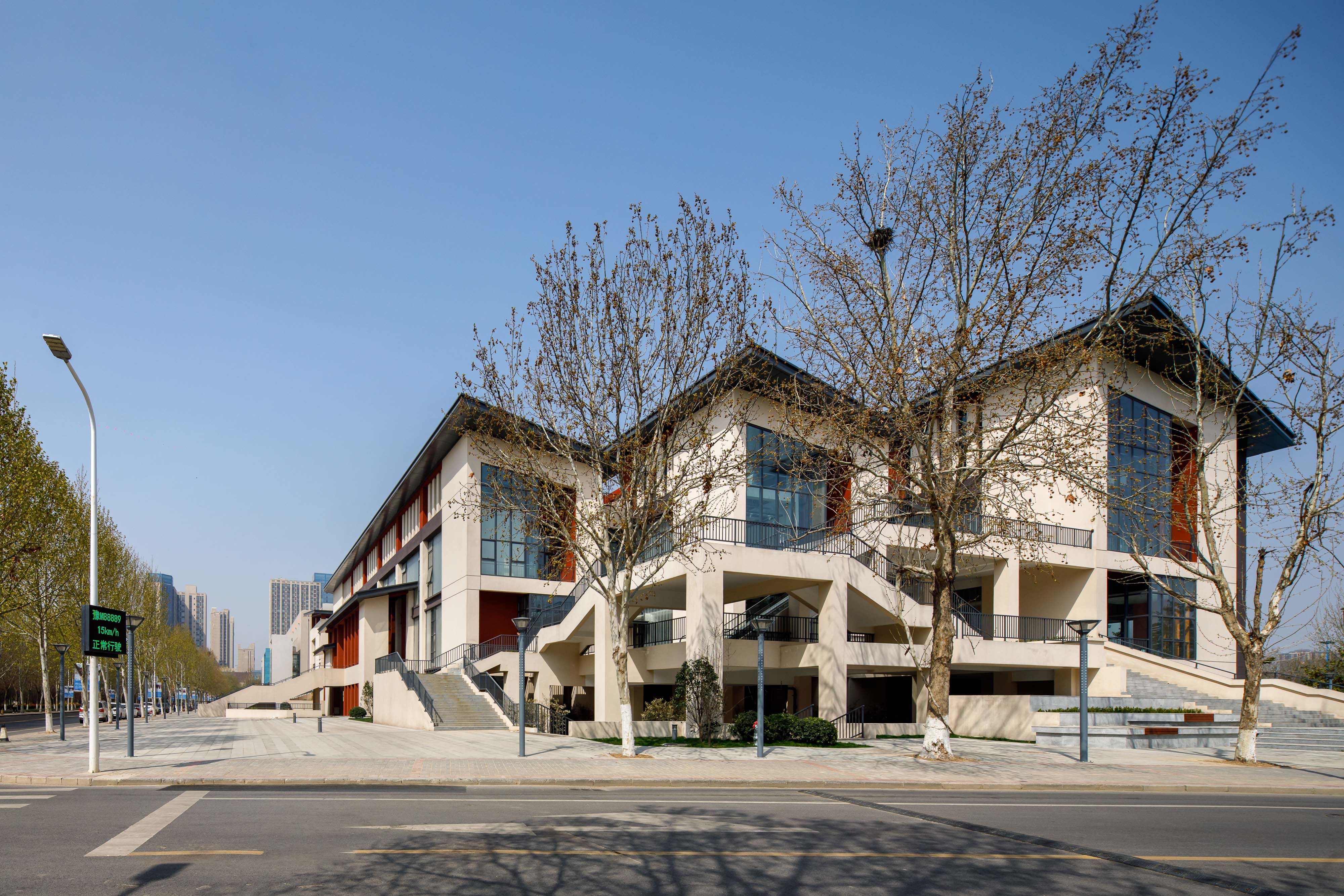 芳华 · 河南工业大学校园餐饮空间设计丨中国郑州丨晓寒建筑空间设计-22