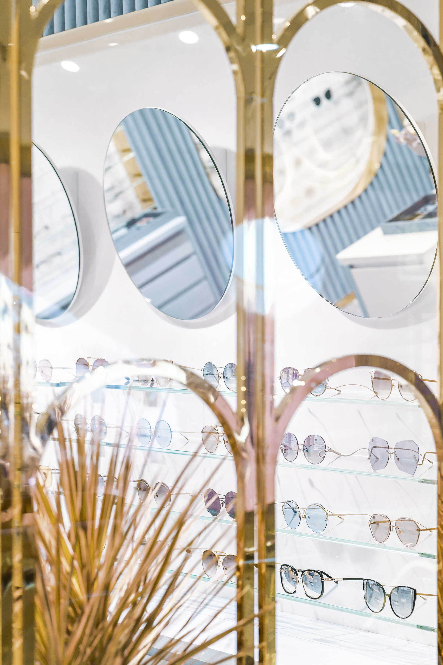 "ALEKSA studio 为 For Art's Sake 打造上海旗舰店,粉色空间中的炫目细节"-16