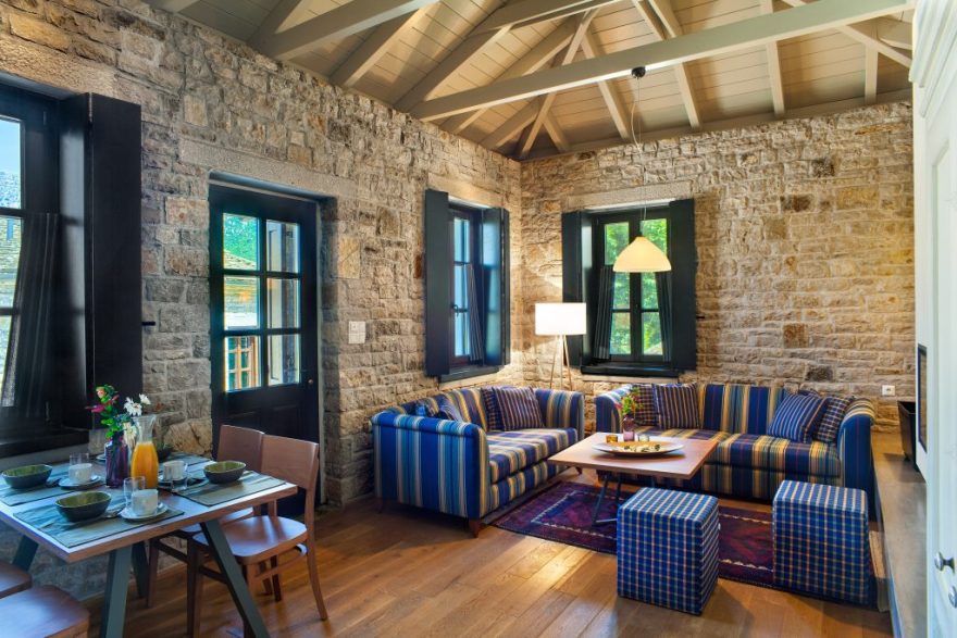 ARISTI MOUNTAIN RESORT室内及部分区域改造项目丨Αρετής Ζουρνατζή建筑工作室-35