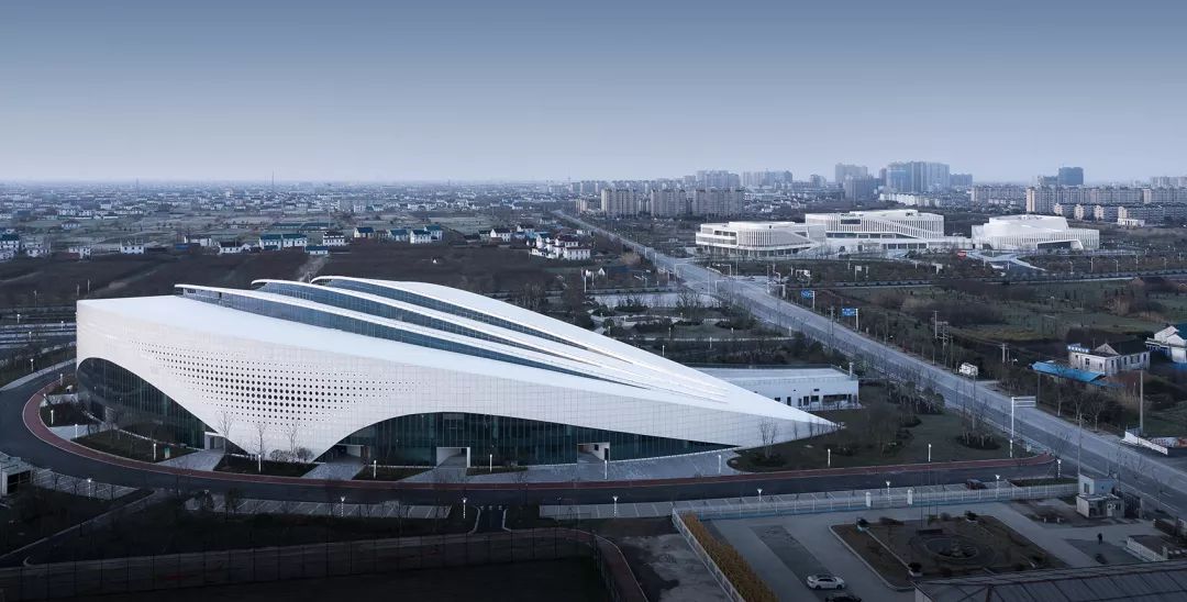 波浪造型下的如东体育中心,活力无限-6