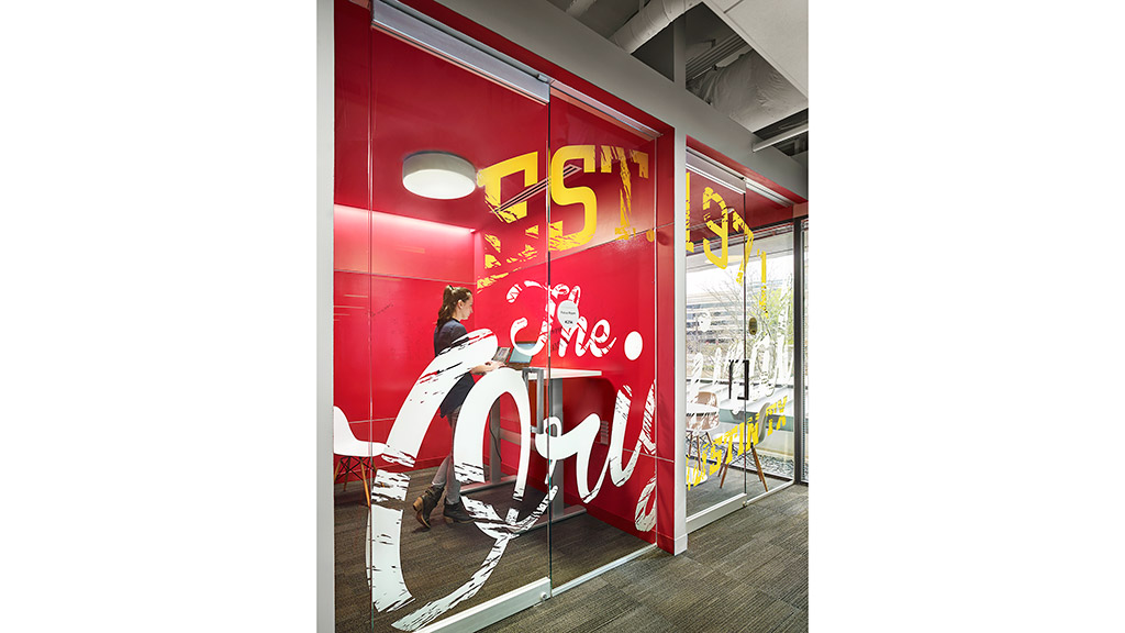 聚焦品牌总部 | 三维立体设计展现多样品牌个性-10