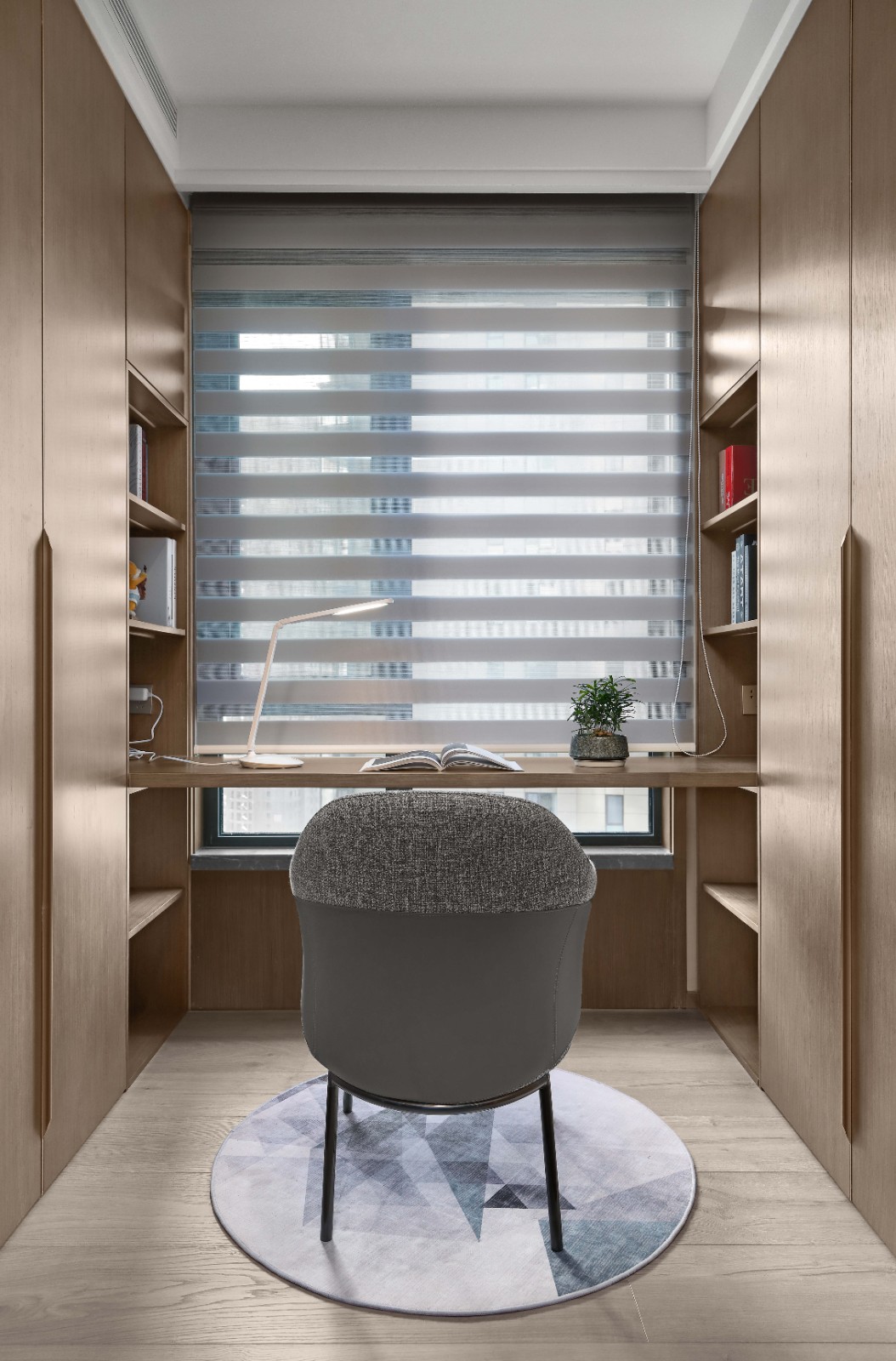 斑斓空间作品:优雅精致的灰调空间-18