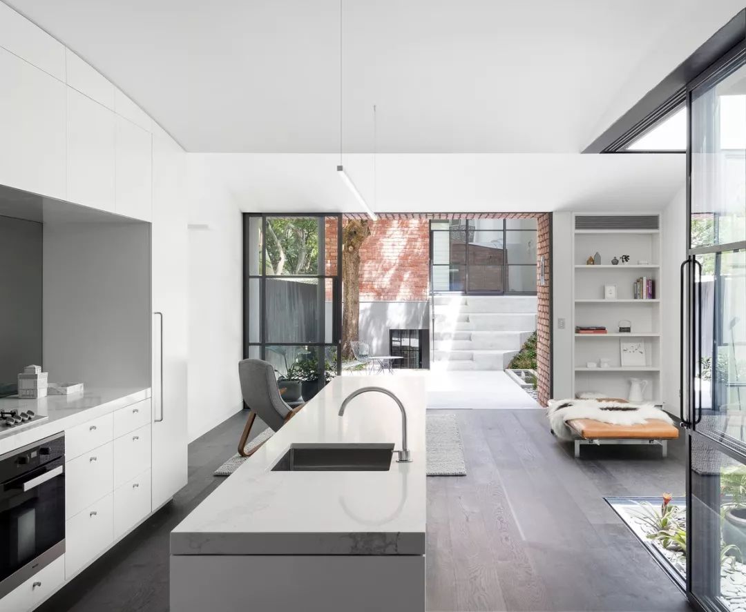 悉尼 Glebe Red 民宿 | 一屋二世界，打造心动景观空间-15