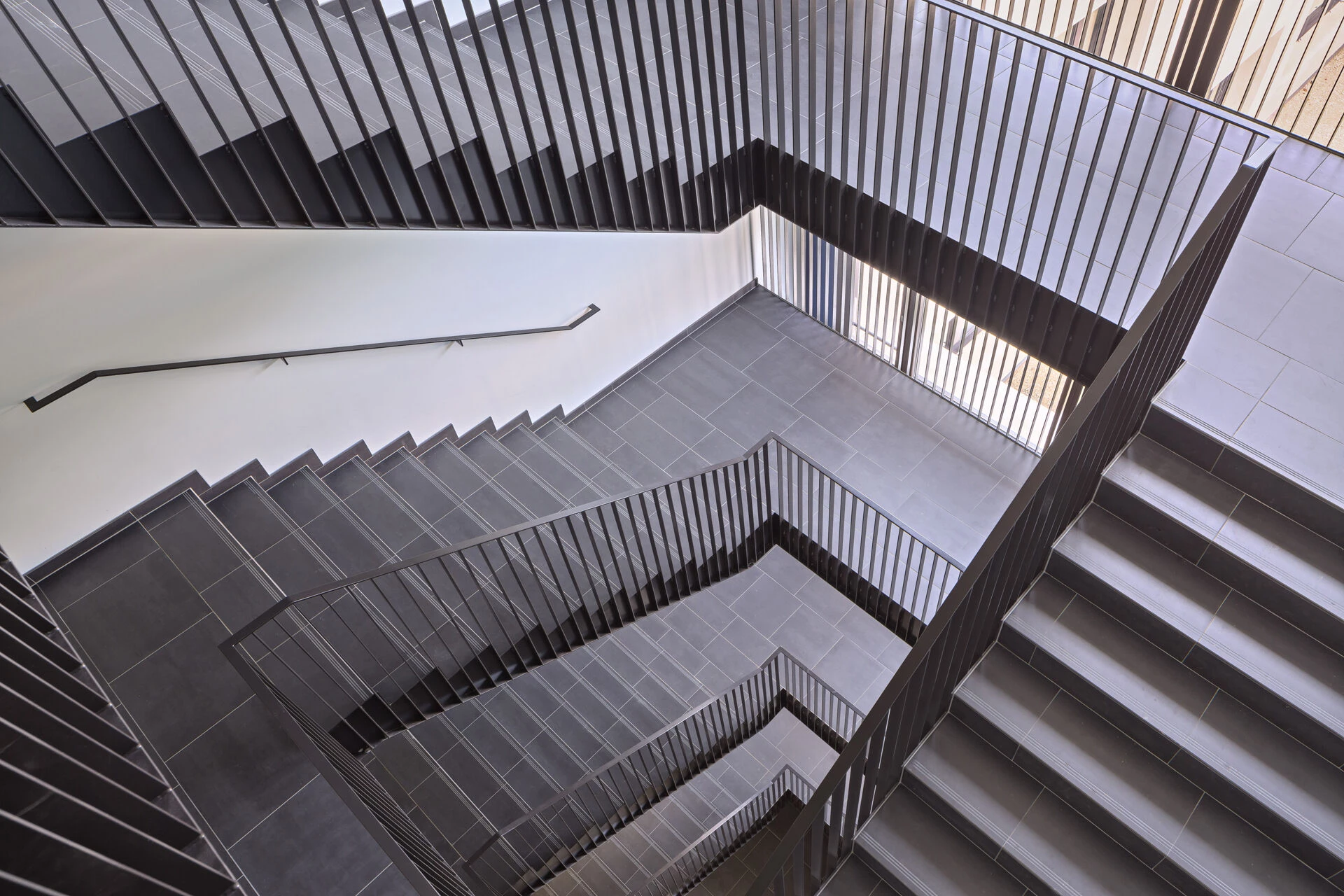 职业教育中心丨瑞士丨Weber Hofer Partner Architekten-11