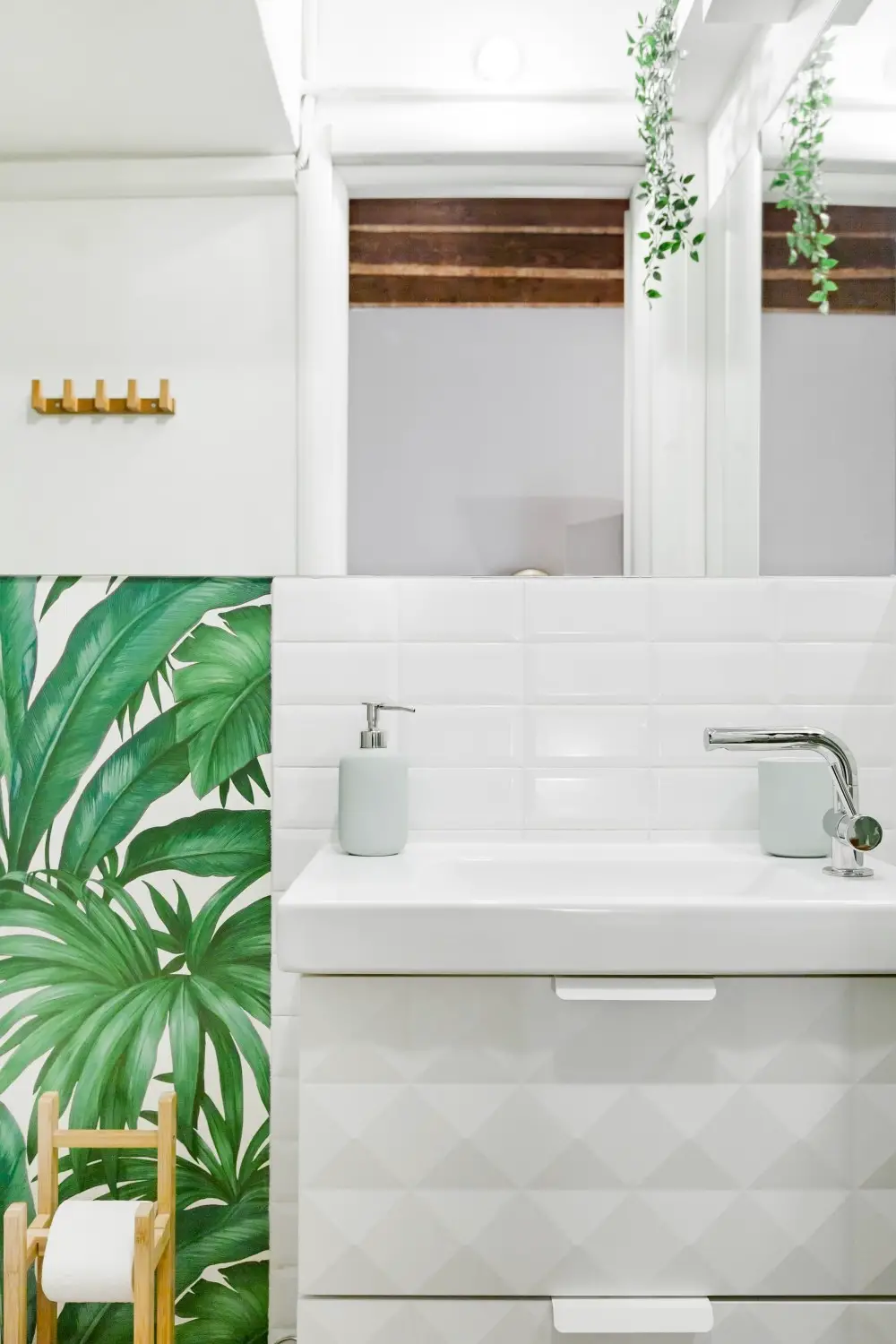 米兰时尚公寓的古砖旧梁魅力-12