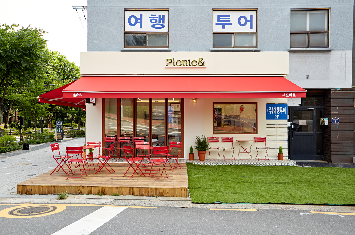 红点奖得主 | 10 平米室内空间的极致设计-2