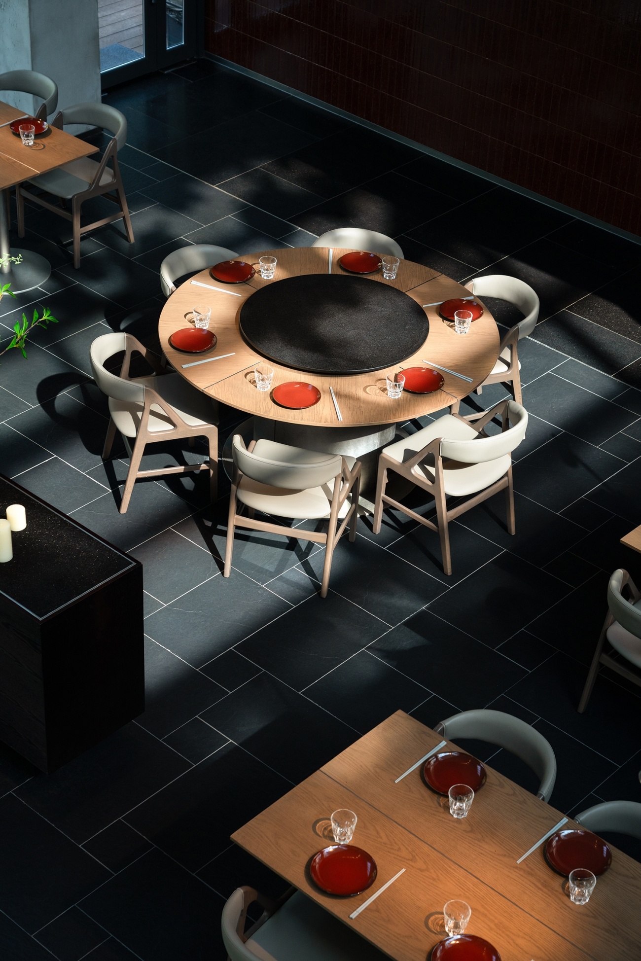 杨氏青 · 百家湖店丨中国南京丨IN.X屋里门外设计-32