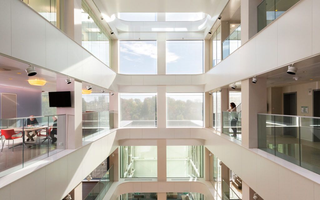 阿姆斯特丹 UMC 影像中心 | 跨界合作,舒适共享-14