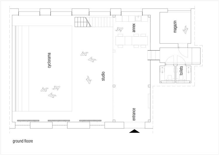 波兰华沙摄影棚改造,工业风与现代化的完美结合-19