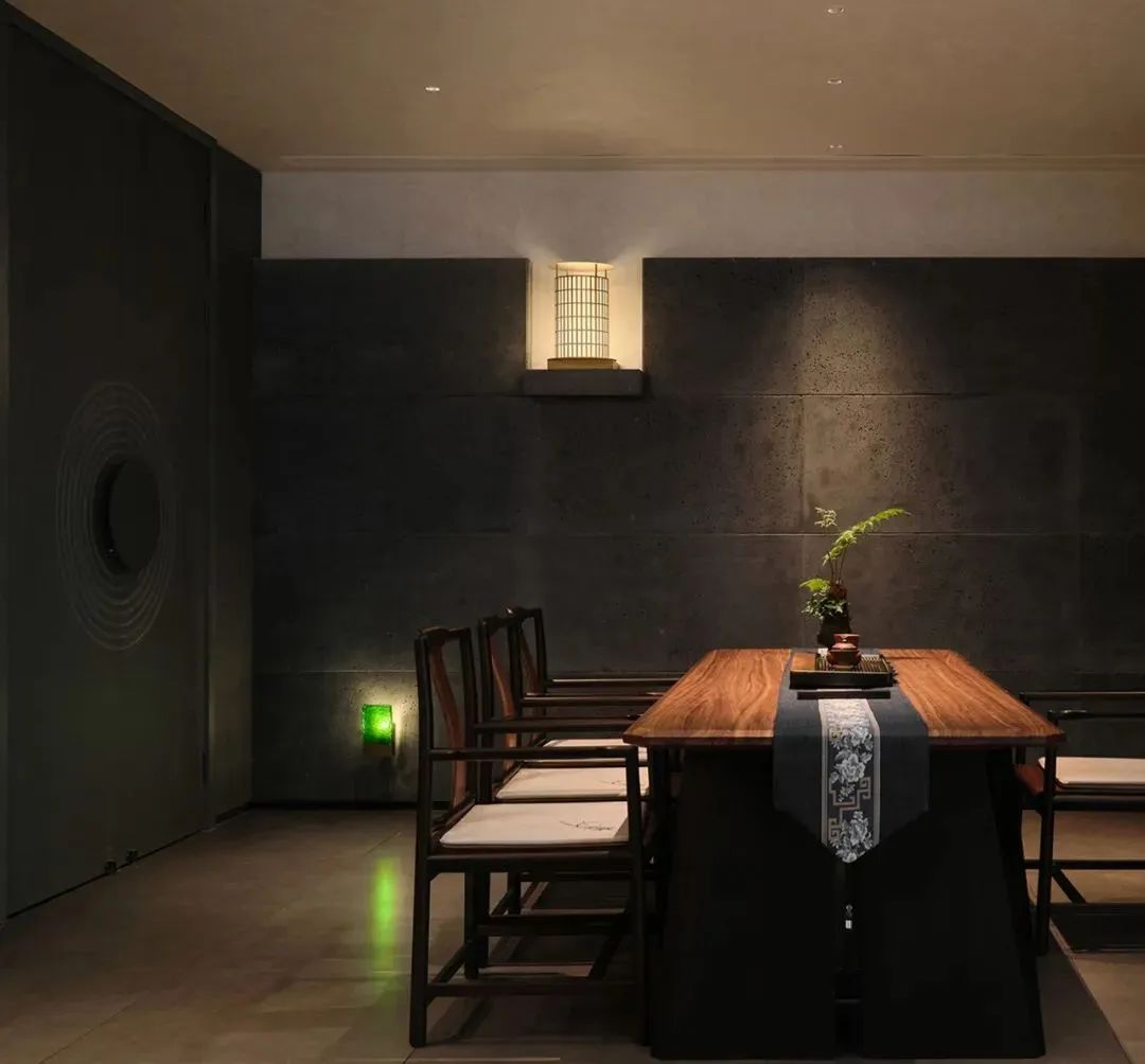 首发｜苏格设计：茶酒为媒，一座新派会馆的雅集实验_20250523-43