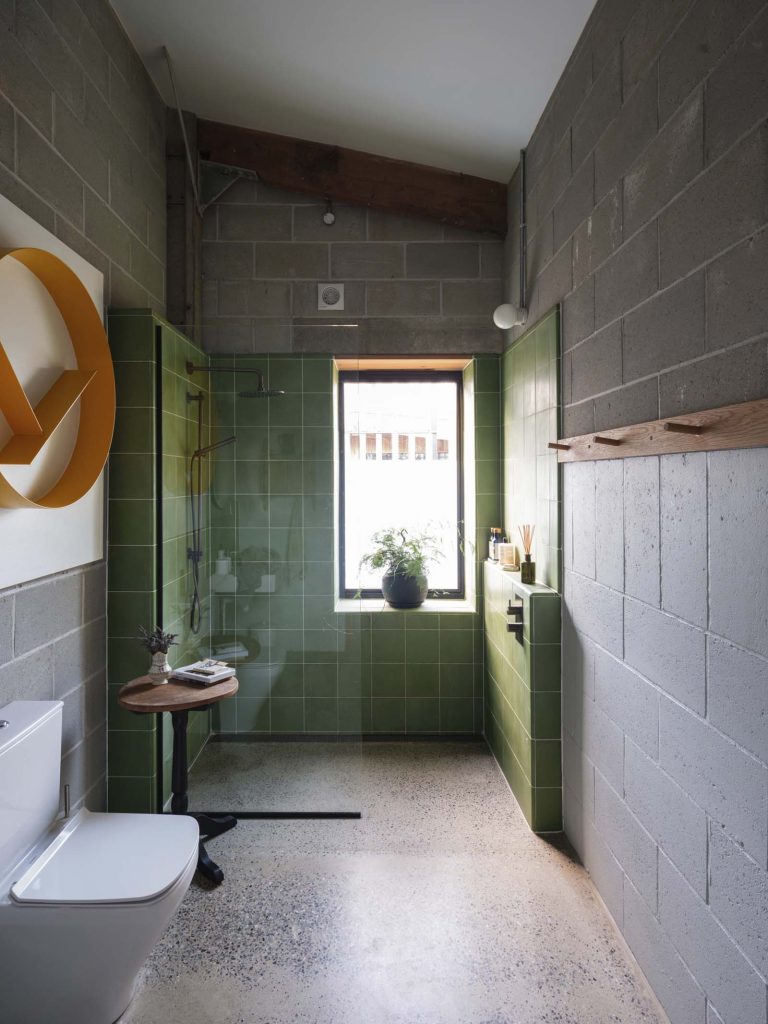 英国德文郡牛棚改造住宅及工作室丨David Kohn Architects-9