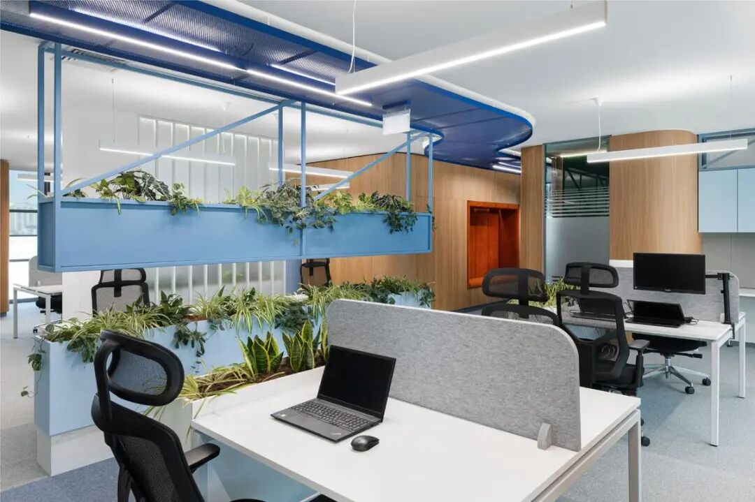 Syscom Engineering索非亚办公室:蓝色美学丨保加利亚丨SOFT CASE STUDIO-14