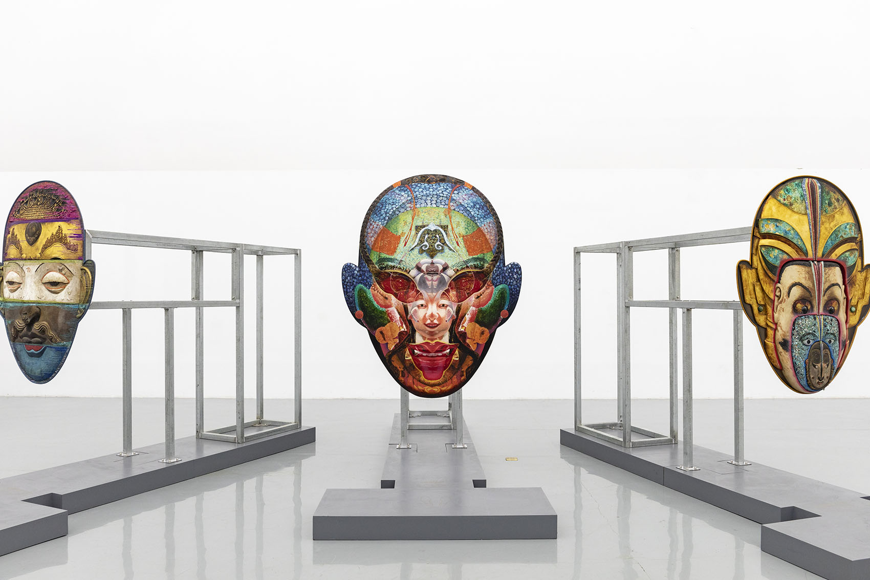 「变相·王国建艺术展」展览设计丨中国北京丨燕尾设计室-35