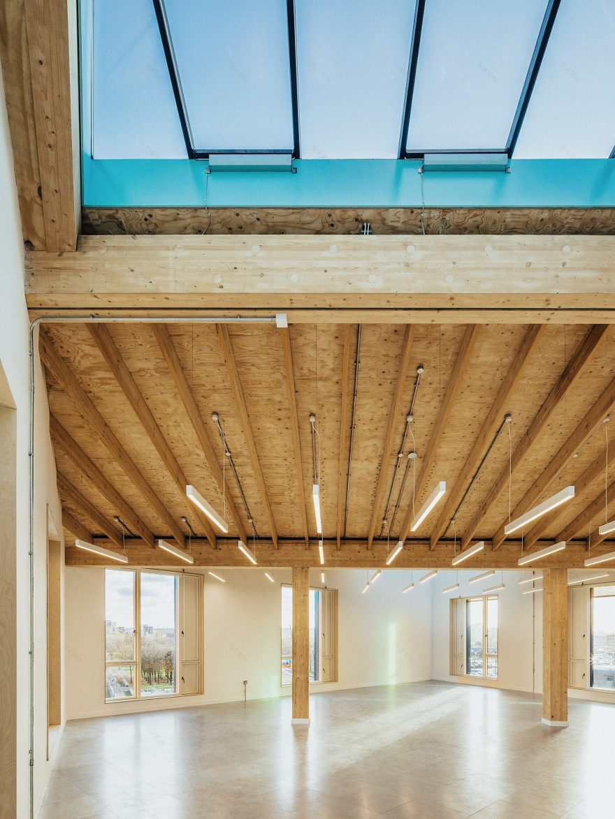 金字形神塔和菱形建筑丨英国伦敦丨Mole Architects-41