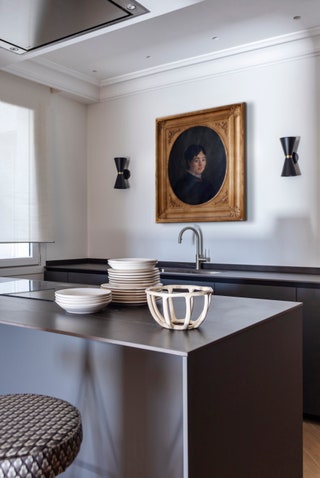 马德里优雅公寓 | 古典与现代的完美融合-24