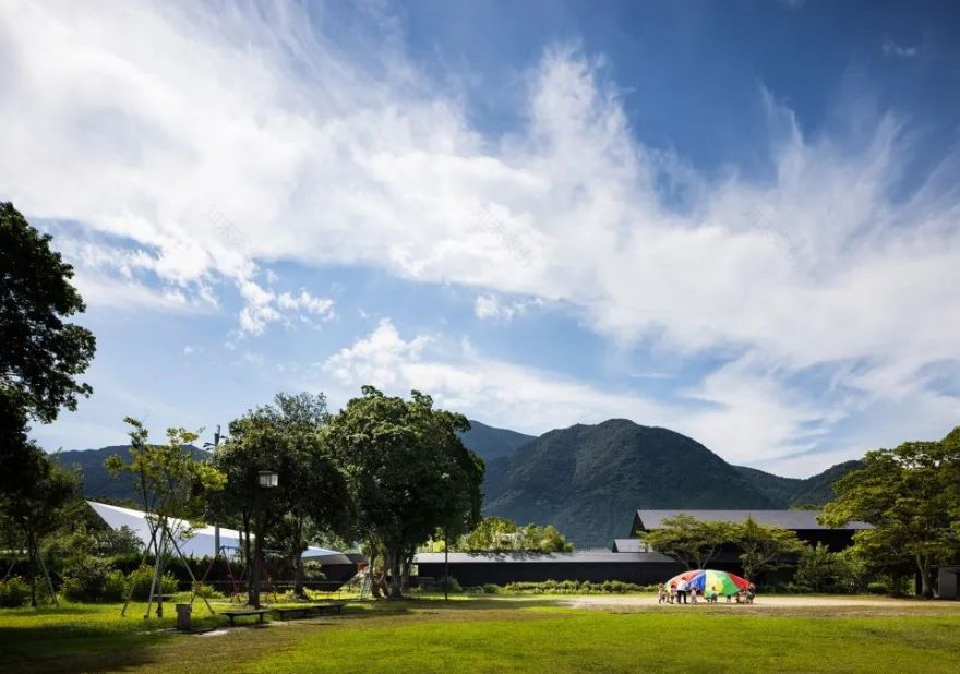 Comico 美术馆由布院新馆丨日本丨隈研吾建筑都市设计事务所-11