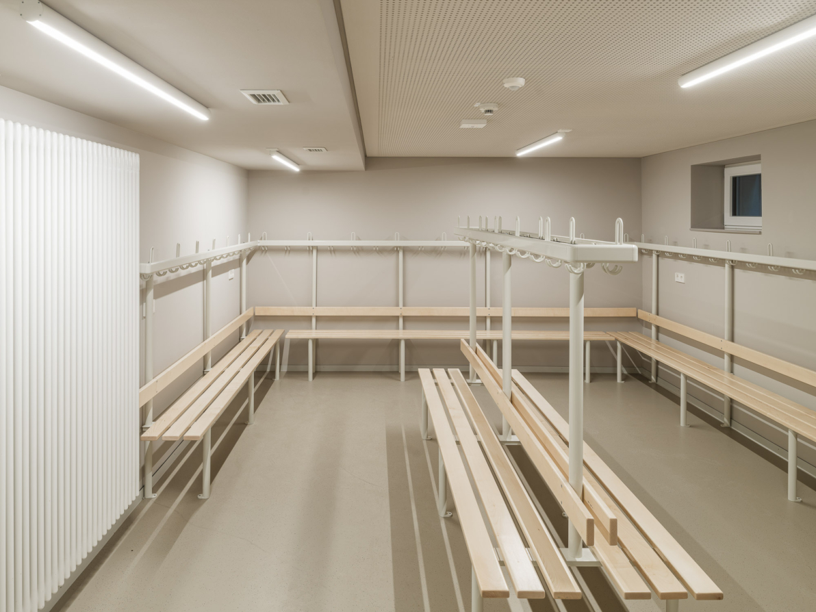  Generalsanierung und Anbau an einer Gemeindehalle - buerohauser-56