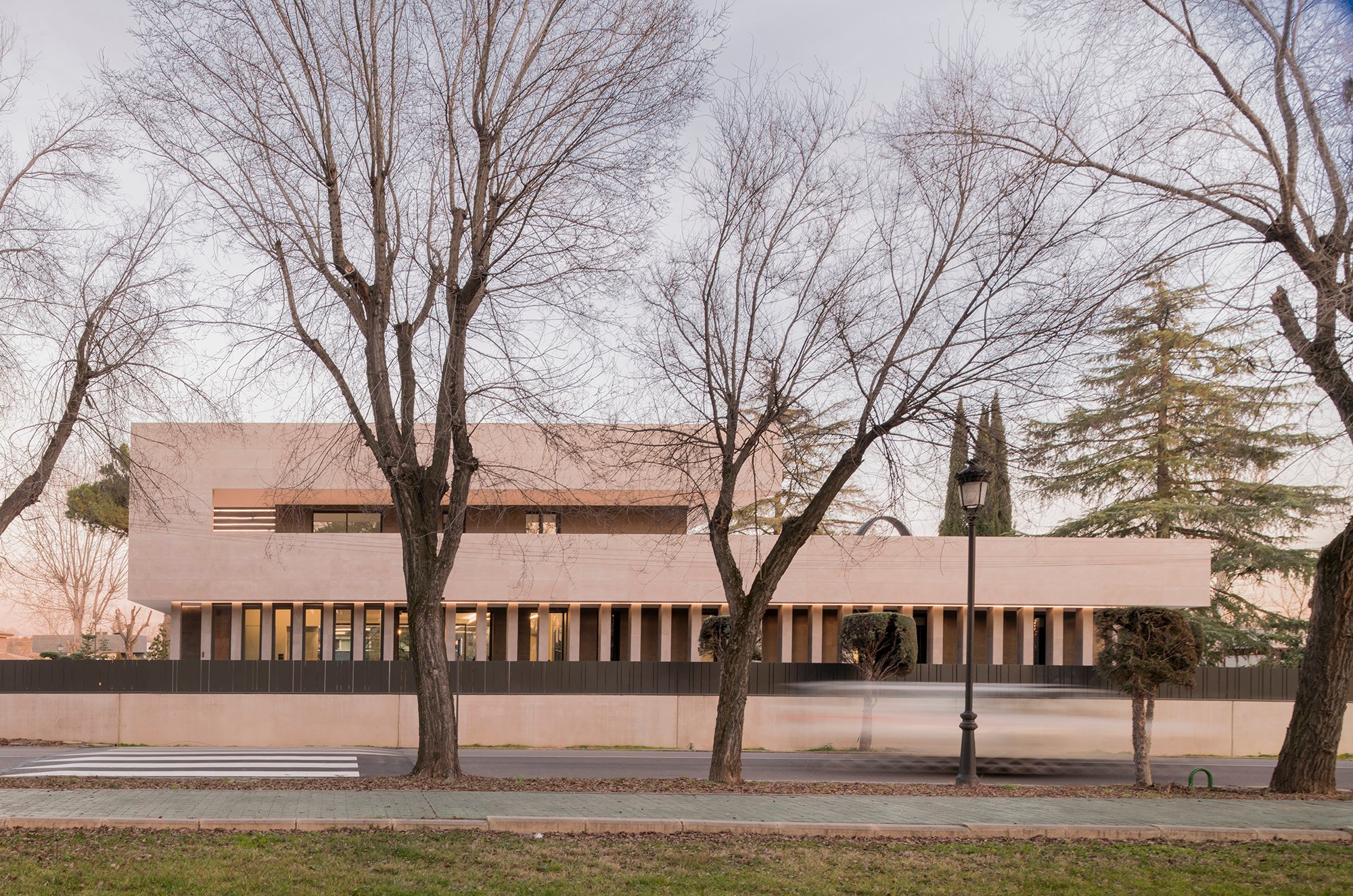 维拉弗兰卡别墅丨加拿大丨OOIIO Architecture-1