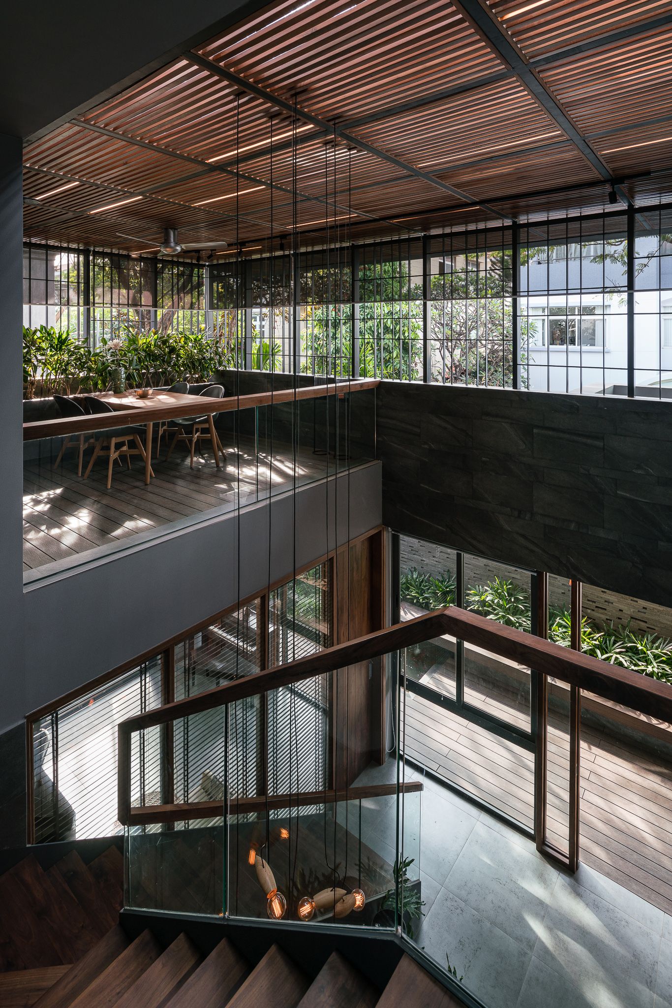 绿意盎然的城市绿洲 · Canopy Villa 度假屋设计-13