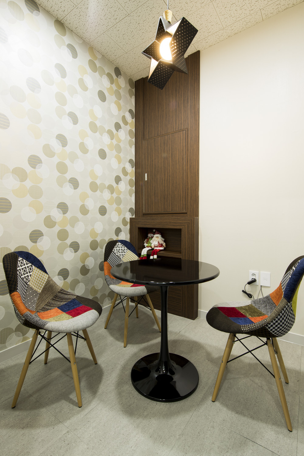 简约 85 平米美容院设计 打造舒适空间-15