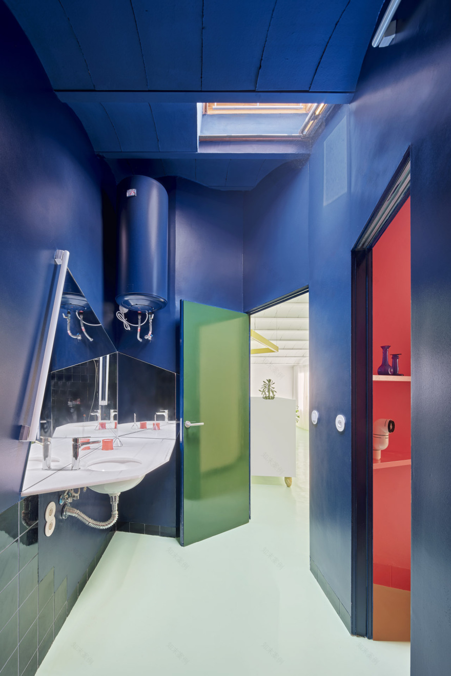 巴塞罗那旧谷仓改造成住宅项目丨西班牙巴塞罗那丨h3o Architects-13