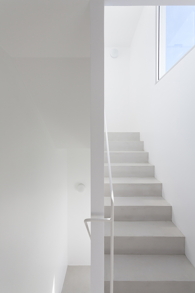 PH Thames  Alonso-Crippa-39