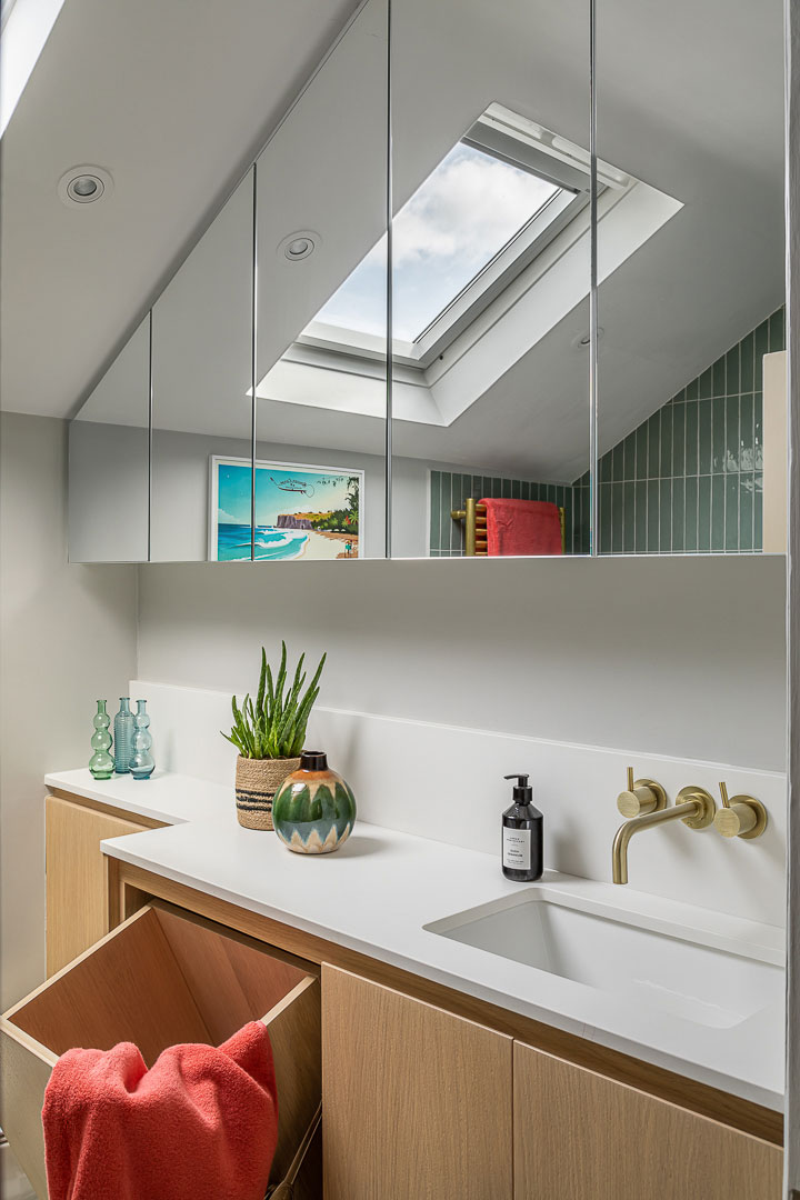 伦敦多彩家庭住宅设计-11