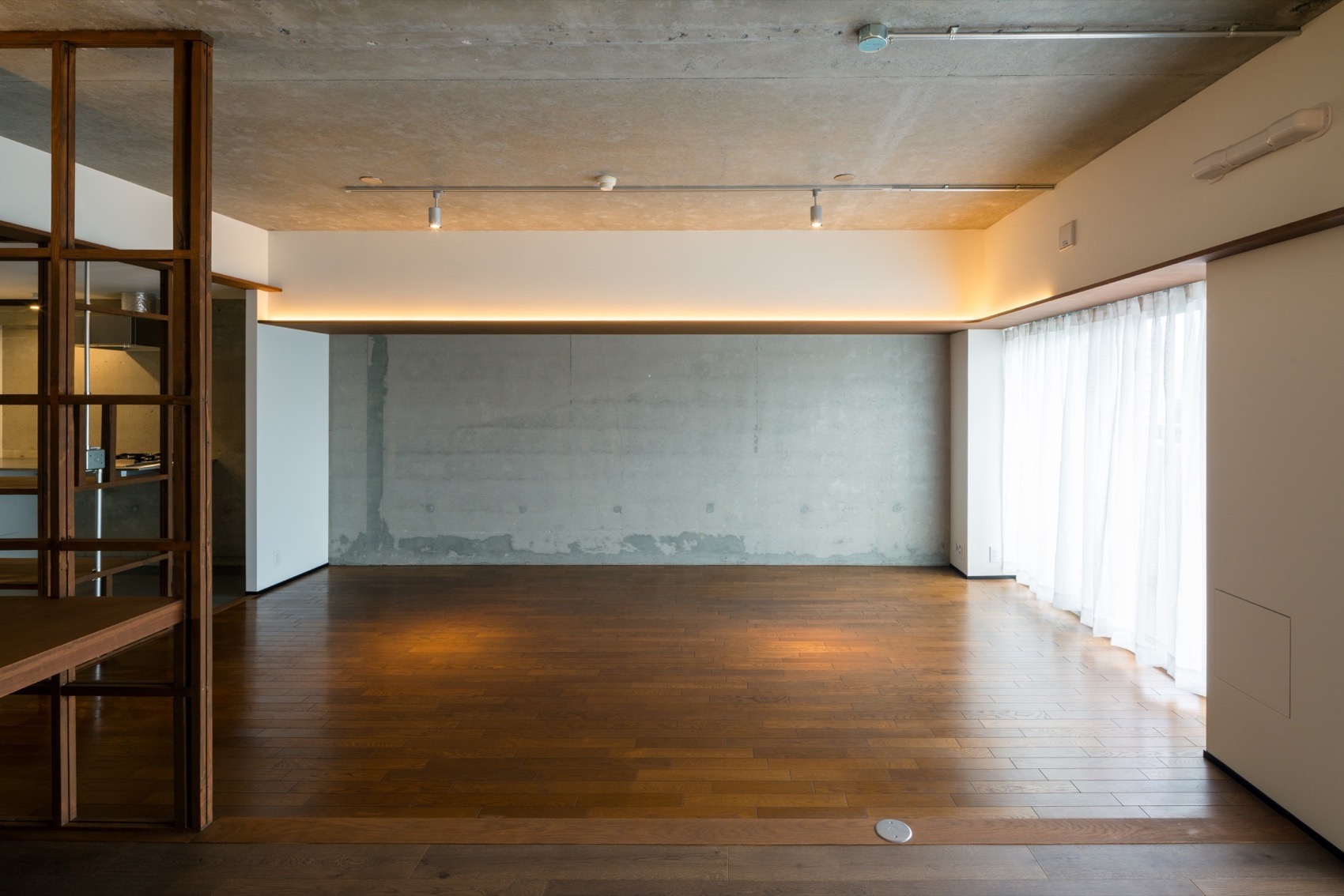 一处普通公寓的翻新改造丨日本东京丨THa-44