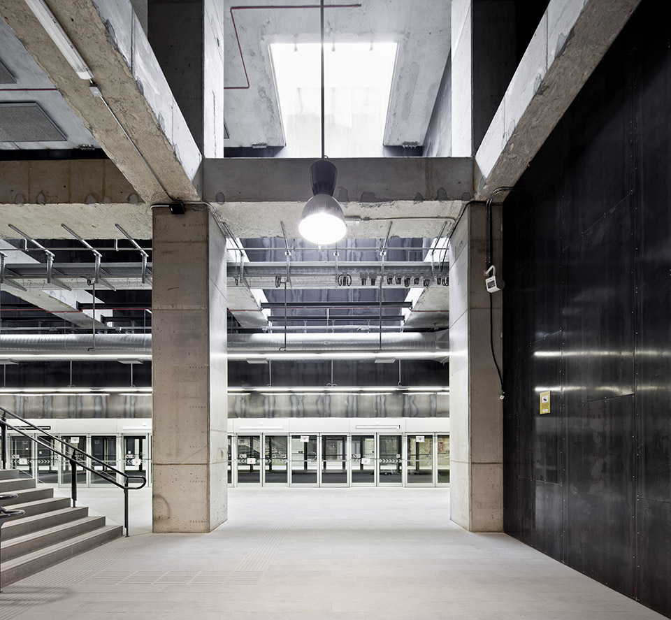L9地铁站，西班牙 / Garcés De Seta Bonet Arquitectes-36
