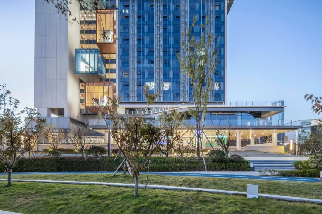 宁波北仑青创大厦丨中国宁波丨DC国际-54