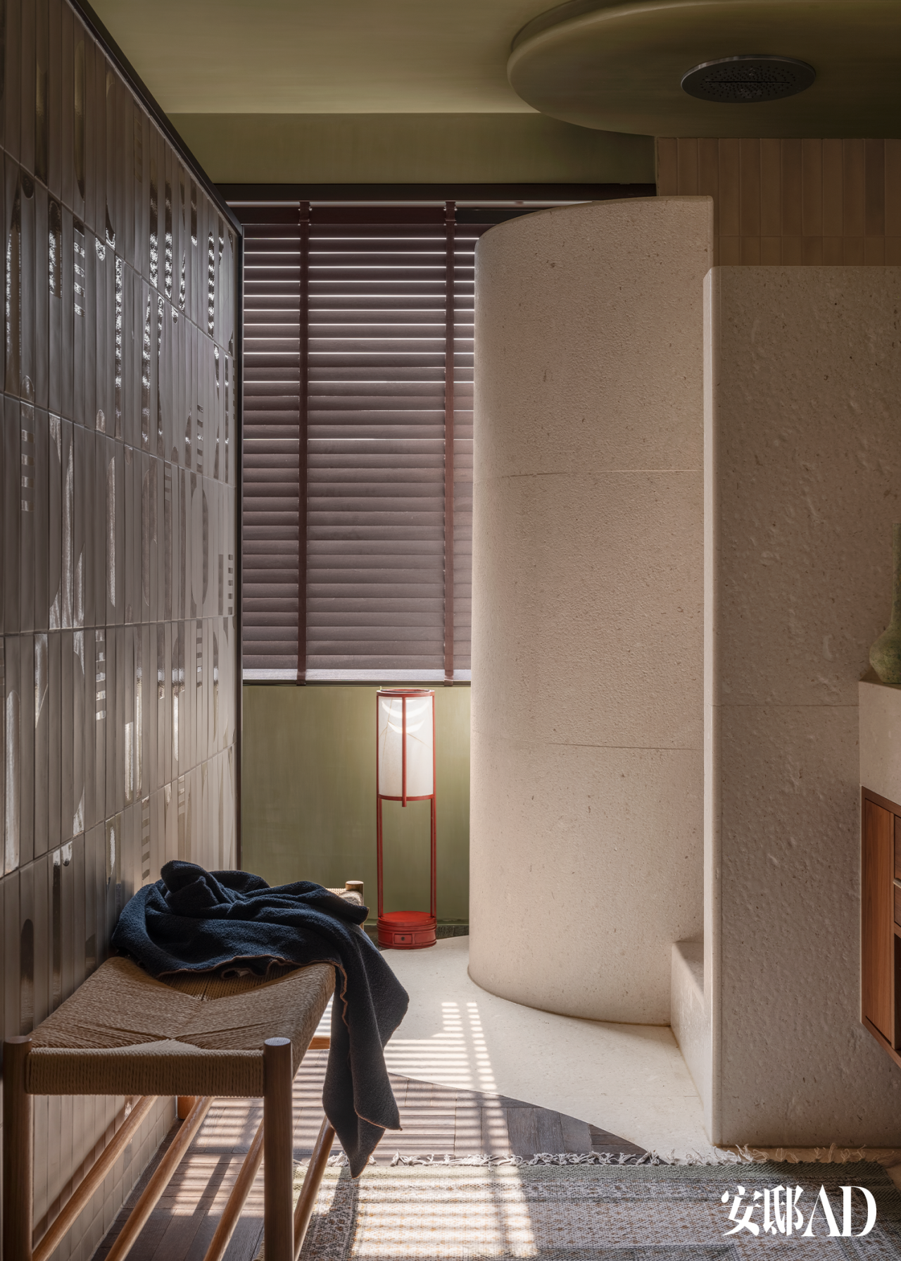 红绿撞姜黄，夜幕降临，他们的家才刚刚“苏醒”-32