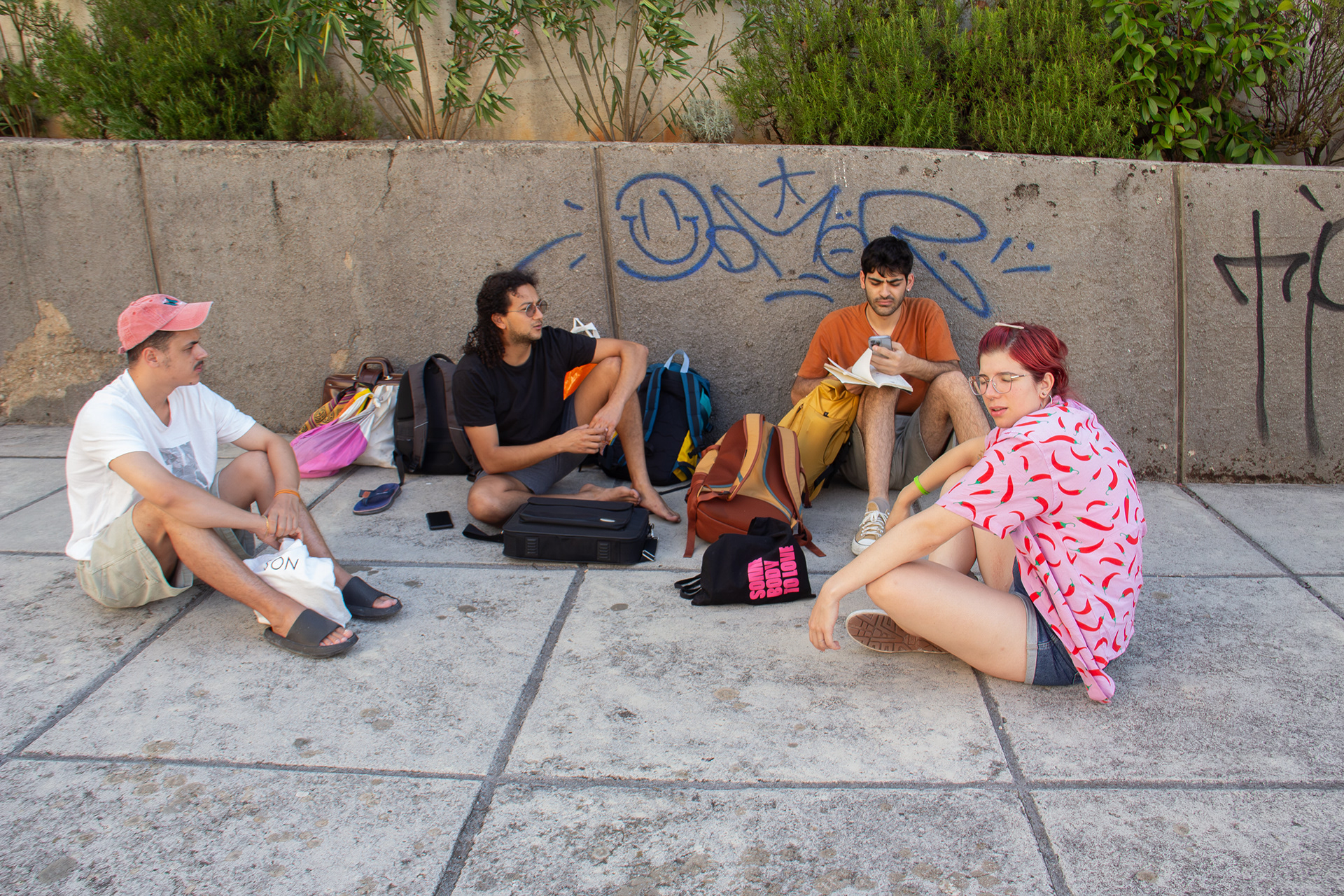 里耶卡25号警笛汤(注:由于SIREN SOUP不太明确确切含义,警笛汤可能不太符合实际情况,这里是按字面进行翻译,若有更多背景信息可使翻译更准确) 丨Mo Abdelbary等11人组成的SSS Crew-104