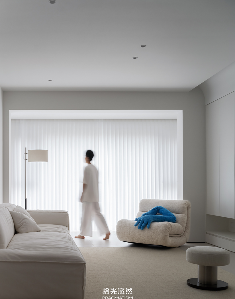 富有灵魂的纯白居所-17