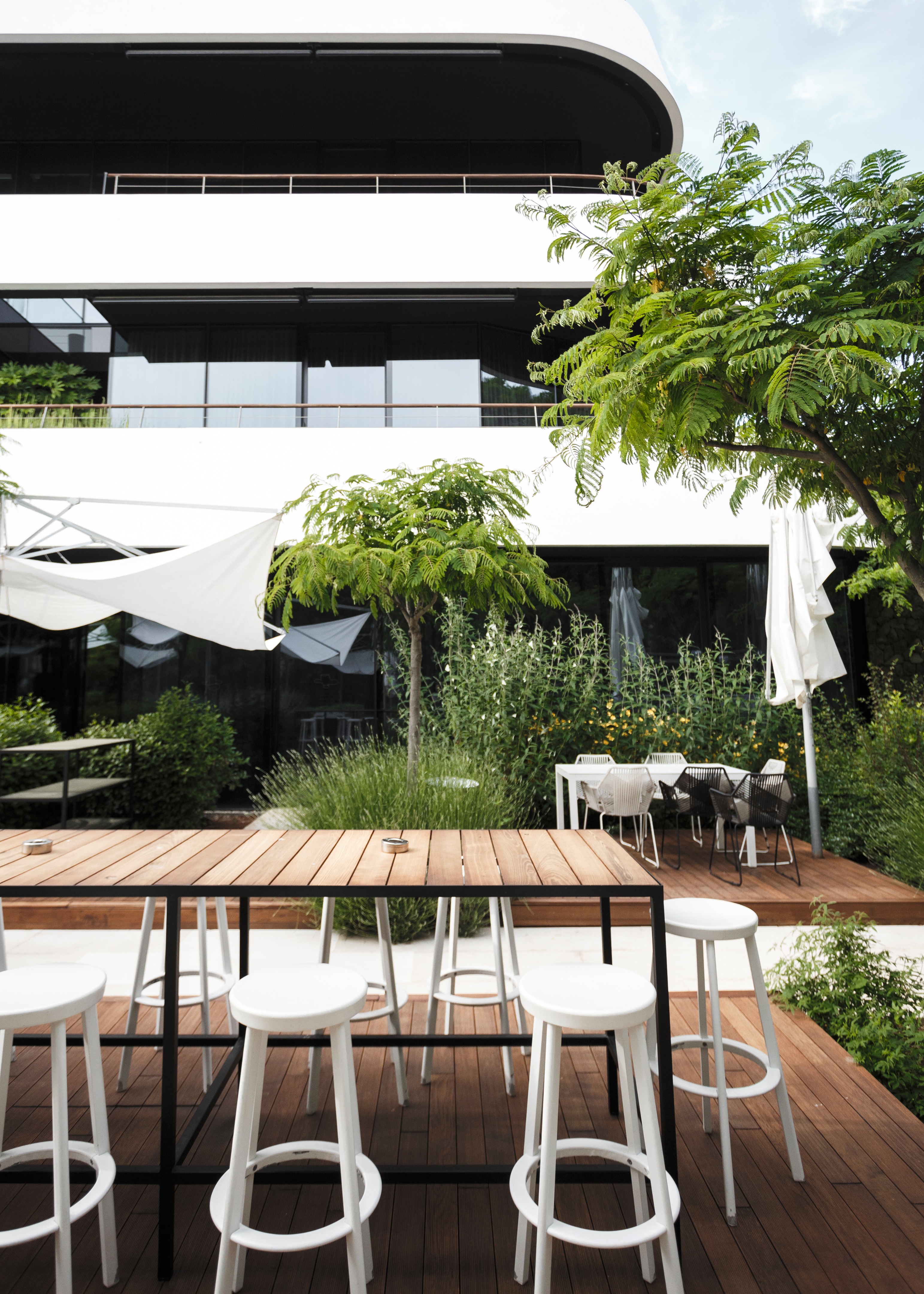 RevoLution Signature Restaurant 旋转厨房设计-51