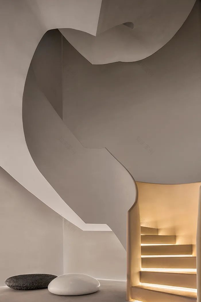 曲线之美,书写600㎡大宅典范丨唐忠汉新作-0