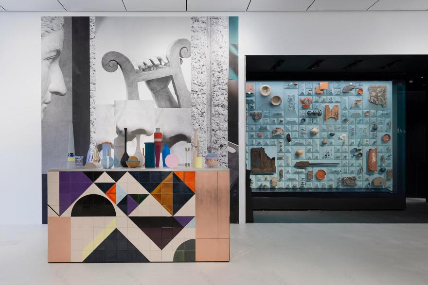 穿越时空的罗马与现代碰撞 | 伦敦 Bloomberg 总部 Claudia Wieser 艺术展-1