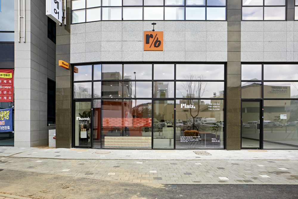 亮黄色糖果屋 | 28 平米小空间的无限可能-2