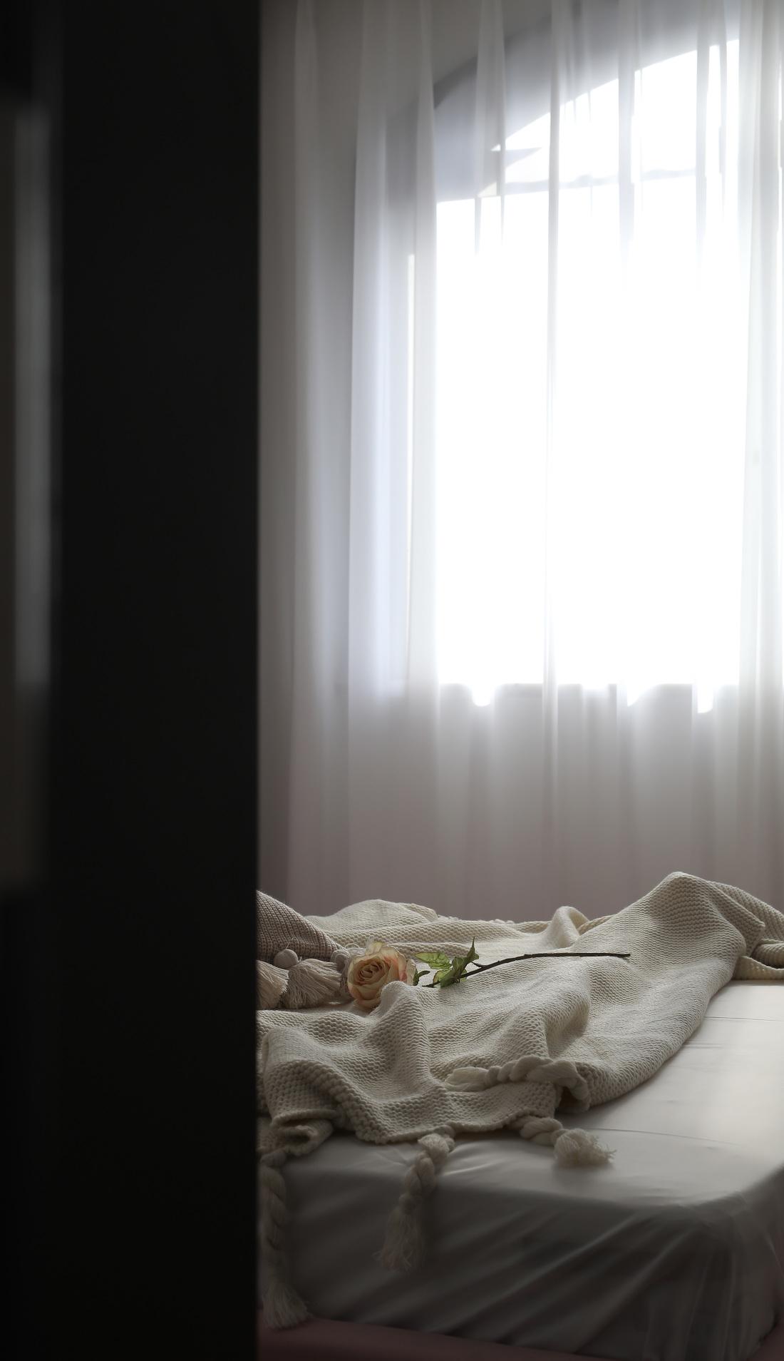 玄关景窗引视线,客餐吧台巧分割-26