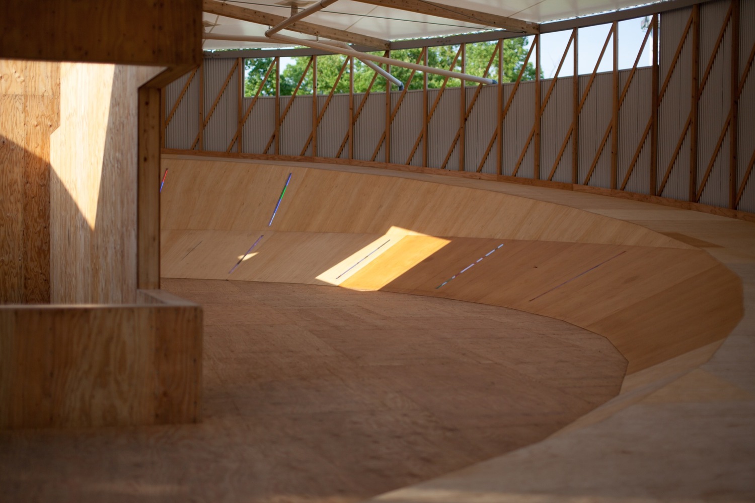 日本 YCAM 艺术中心儿童游乐亭【梦幻游乐空间】-30