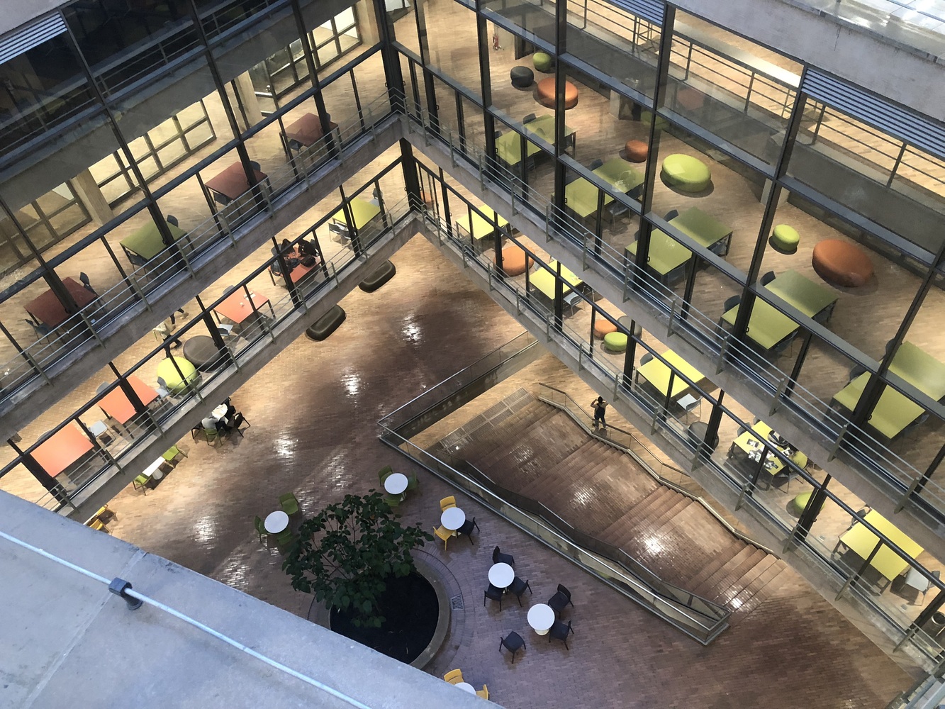 哥伦比亚 Universidad de los Andes 建筑学院 · 教育与设计完美结合-30