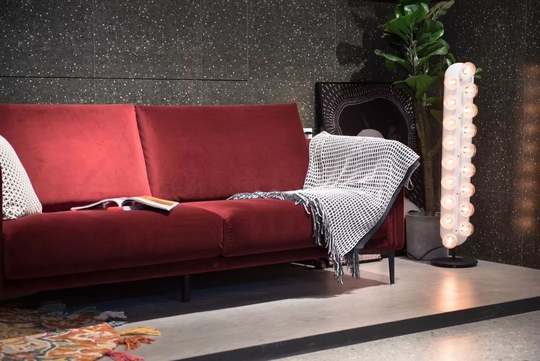 掌上明珠 | 全屋软装设计破局「定制」红海，这个2019年开得「漂亮」-39