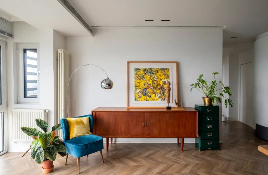 有爱之家 | 鱼骨拼地板++ 弧形外墙，100㎡住一狗二猫三人-34