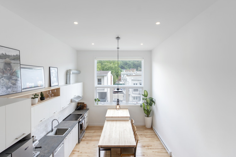 魁北克市三层联排住宅-23