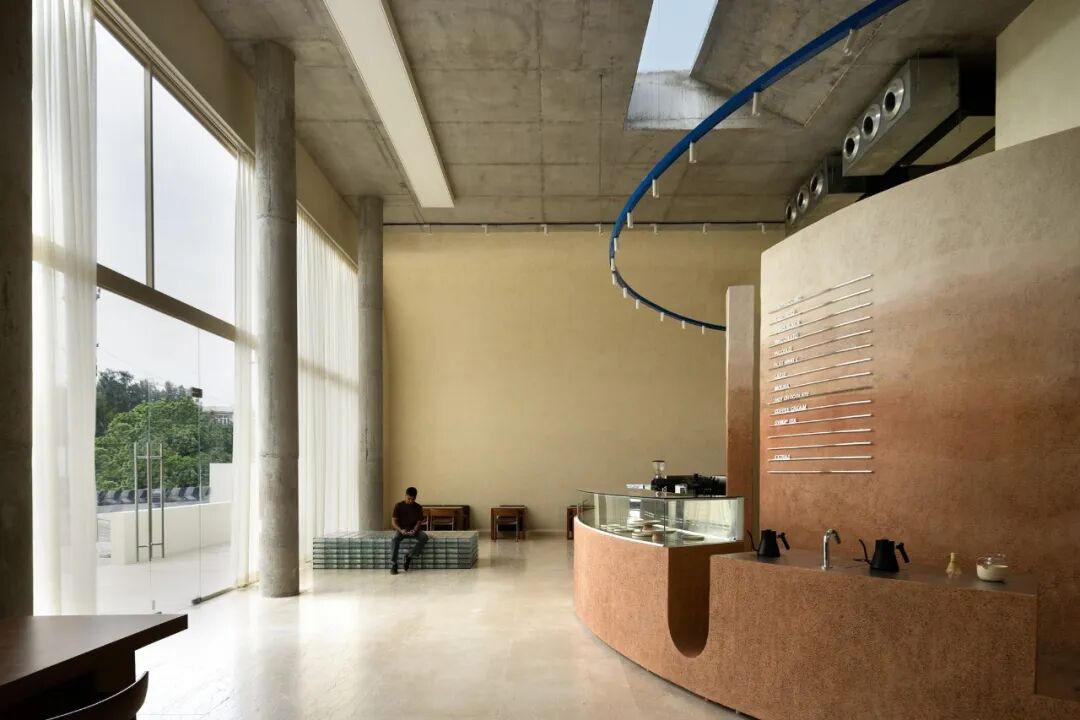 巴塞罗那的爵士乐咖啡馆 Jaç Hifi Café丨西班牙巴塞罗那丨Ligia 和 Arnau 夫妇-79