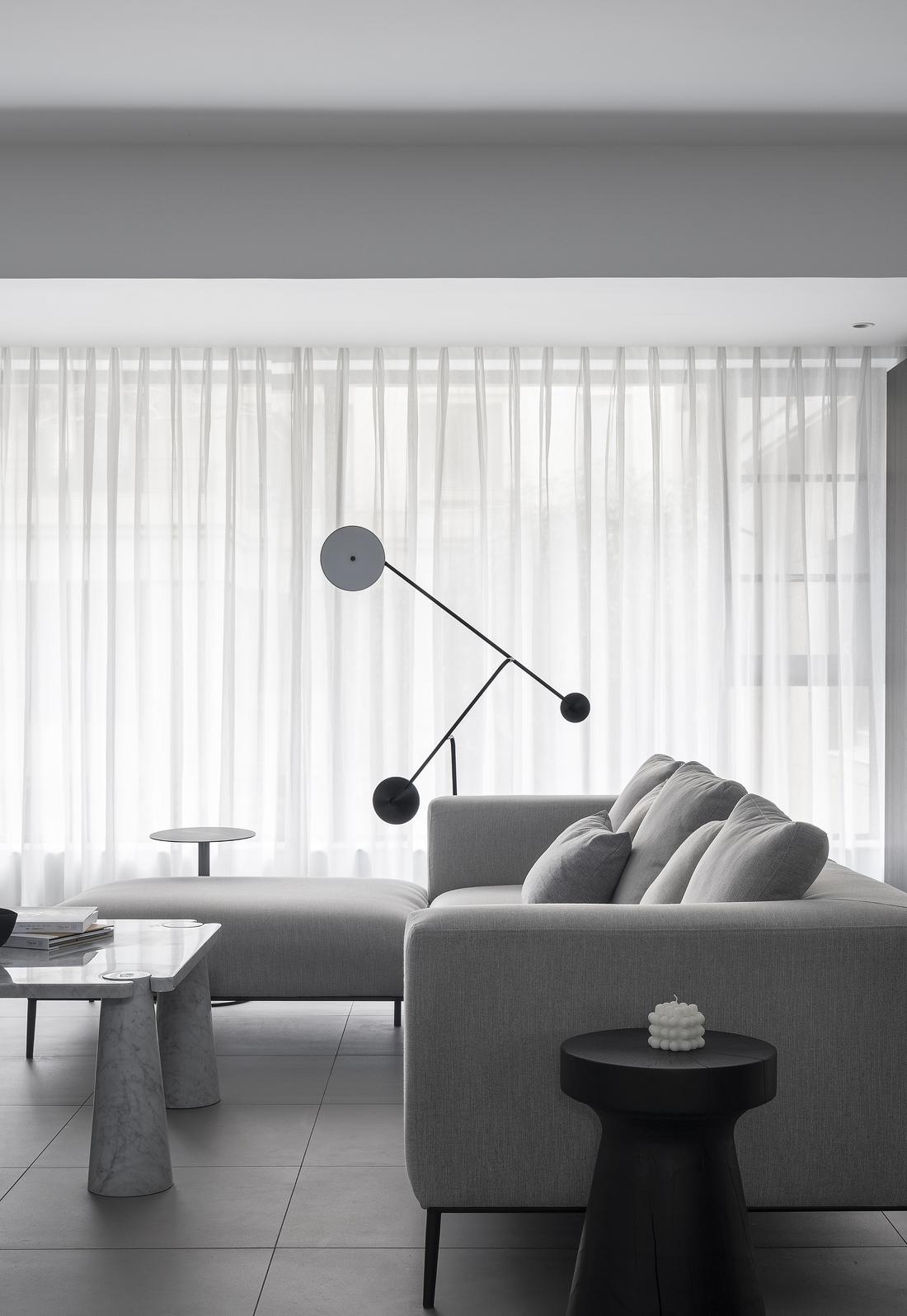 营造安静工作氛围的室内设计-19